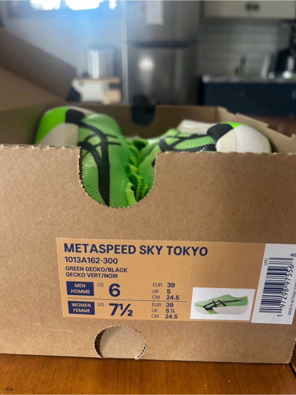 Asics Carbon Plated Running Shoes - Metaspeed Sky Tokyo - Picture 2 of 2